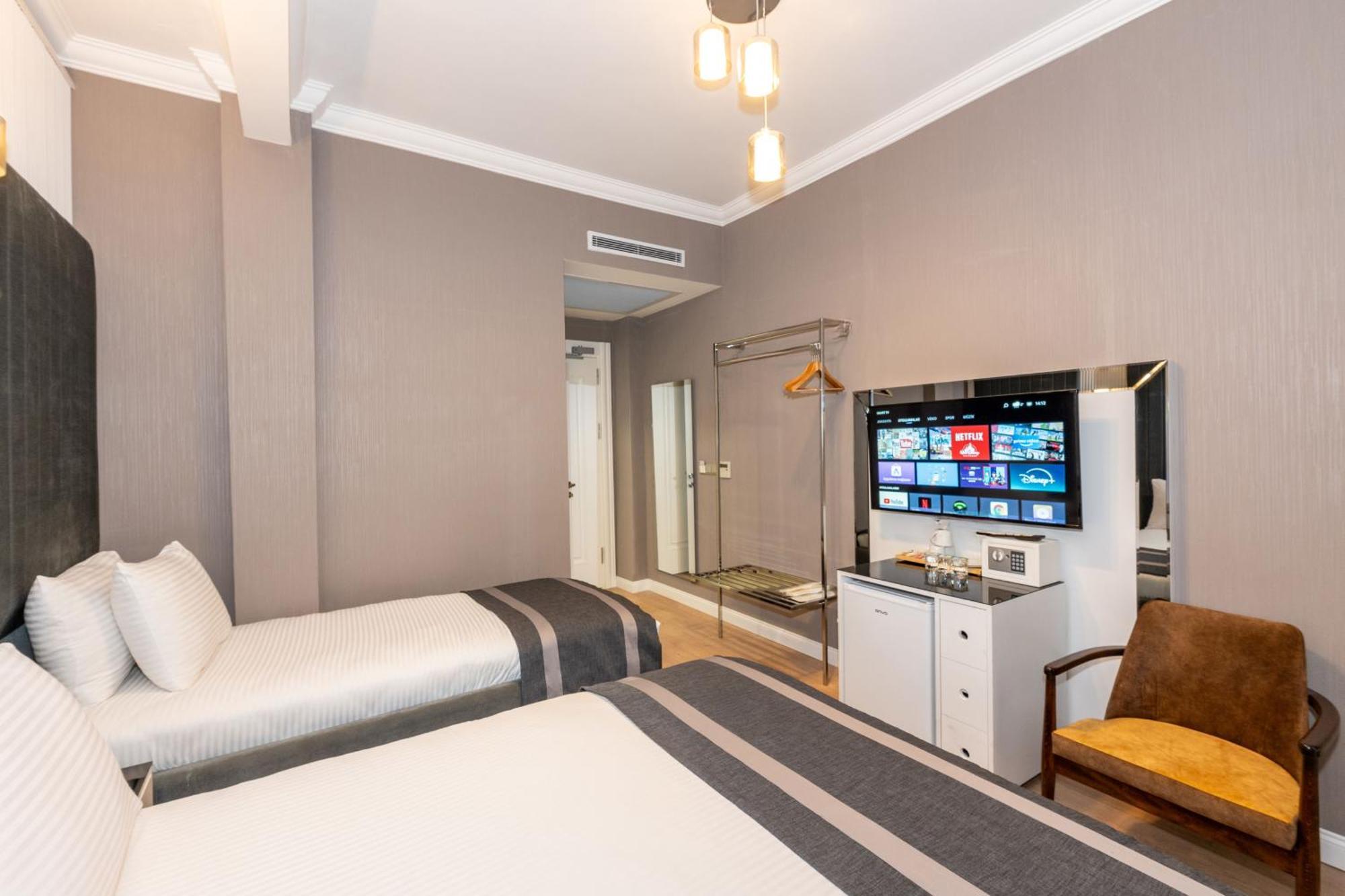 The Now Hotel Istanbul Exterior photo