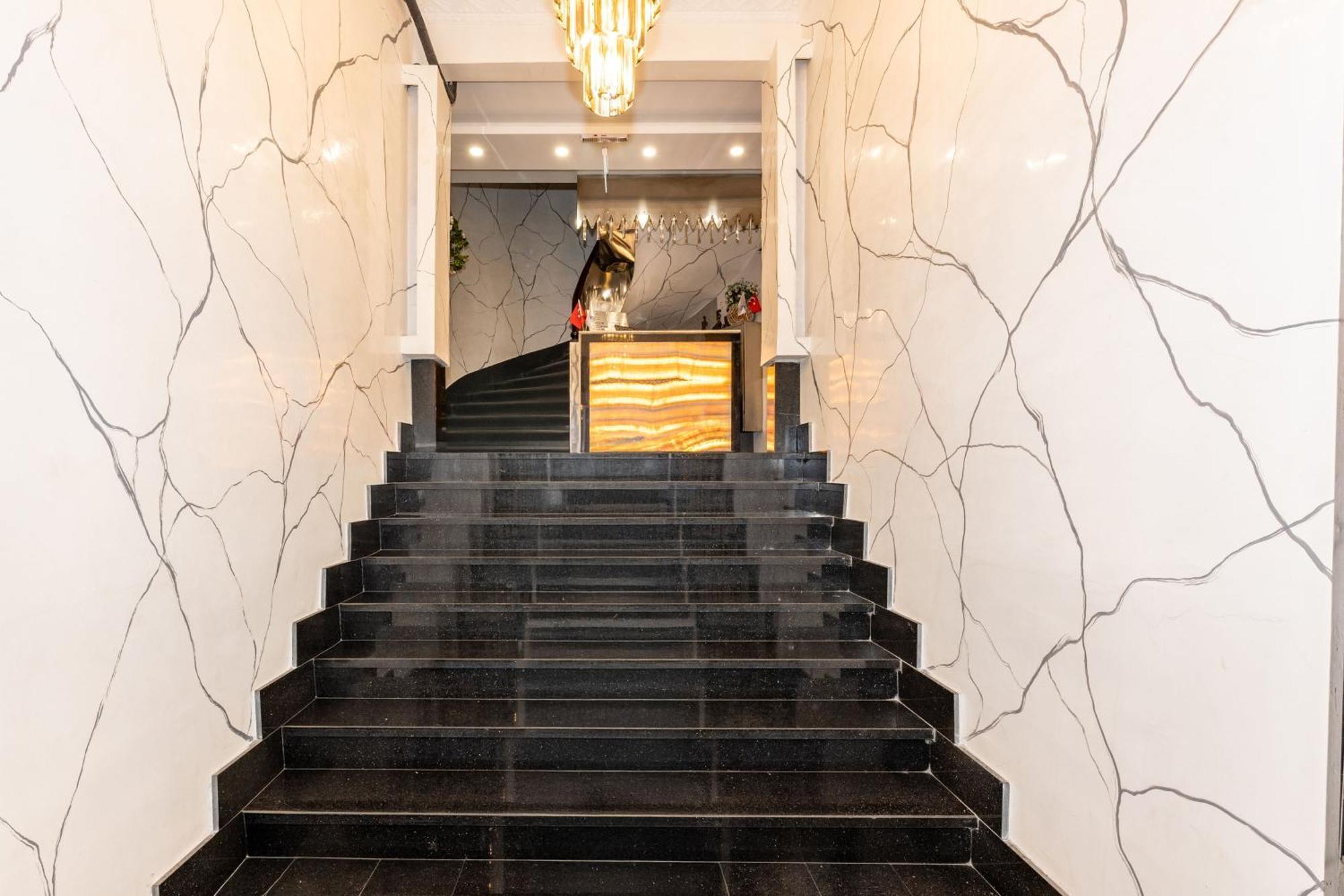 The Now Hotel Istanbul Exterior photo
