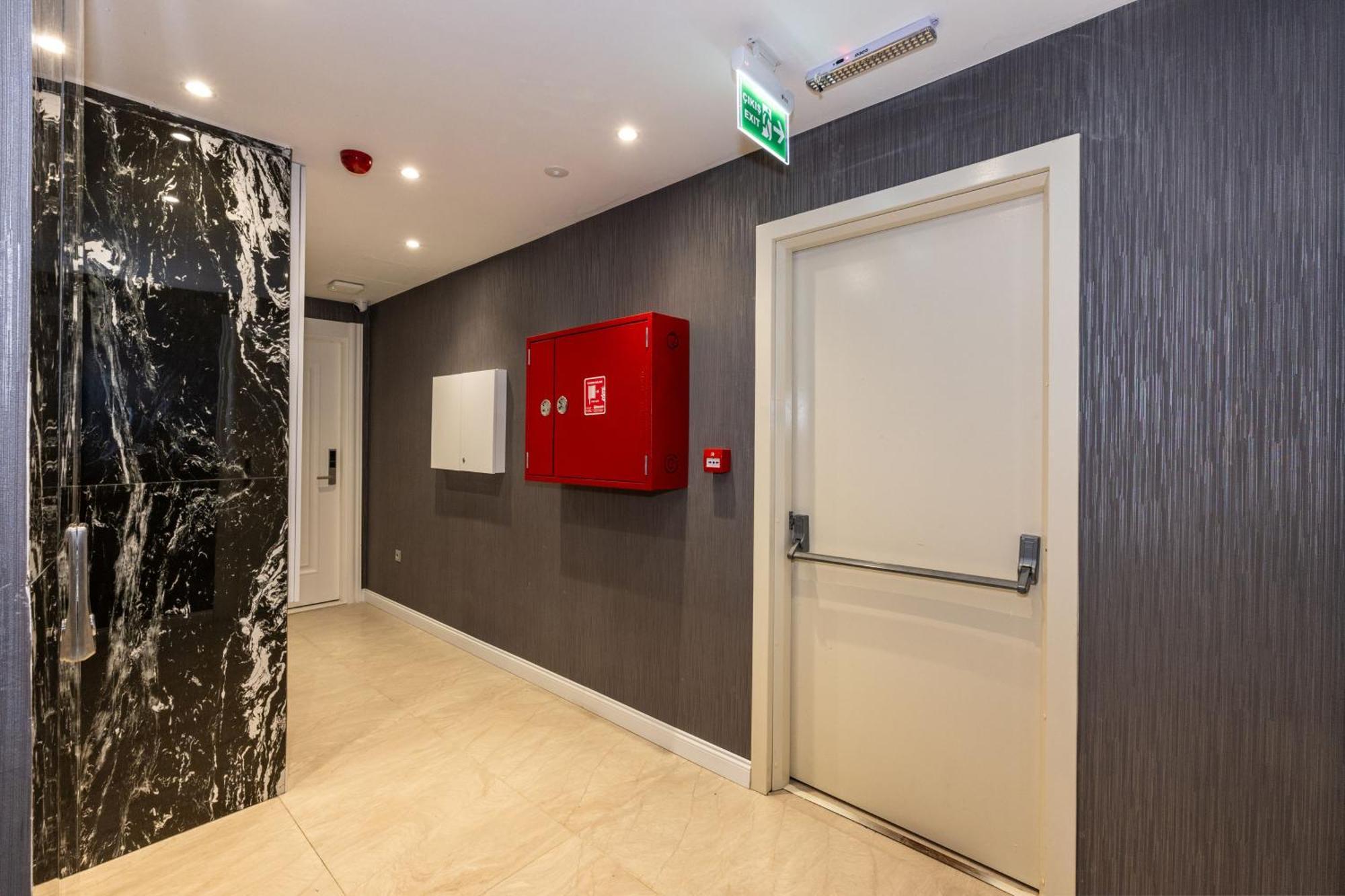 The Now Hotel Istanbul Exterior photo