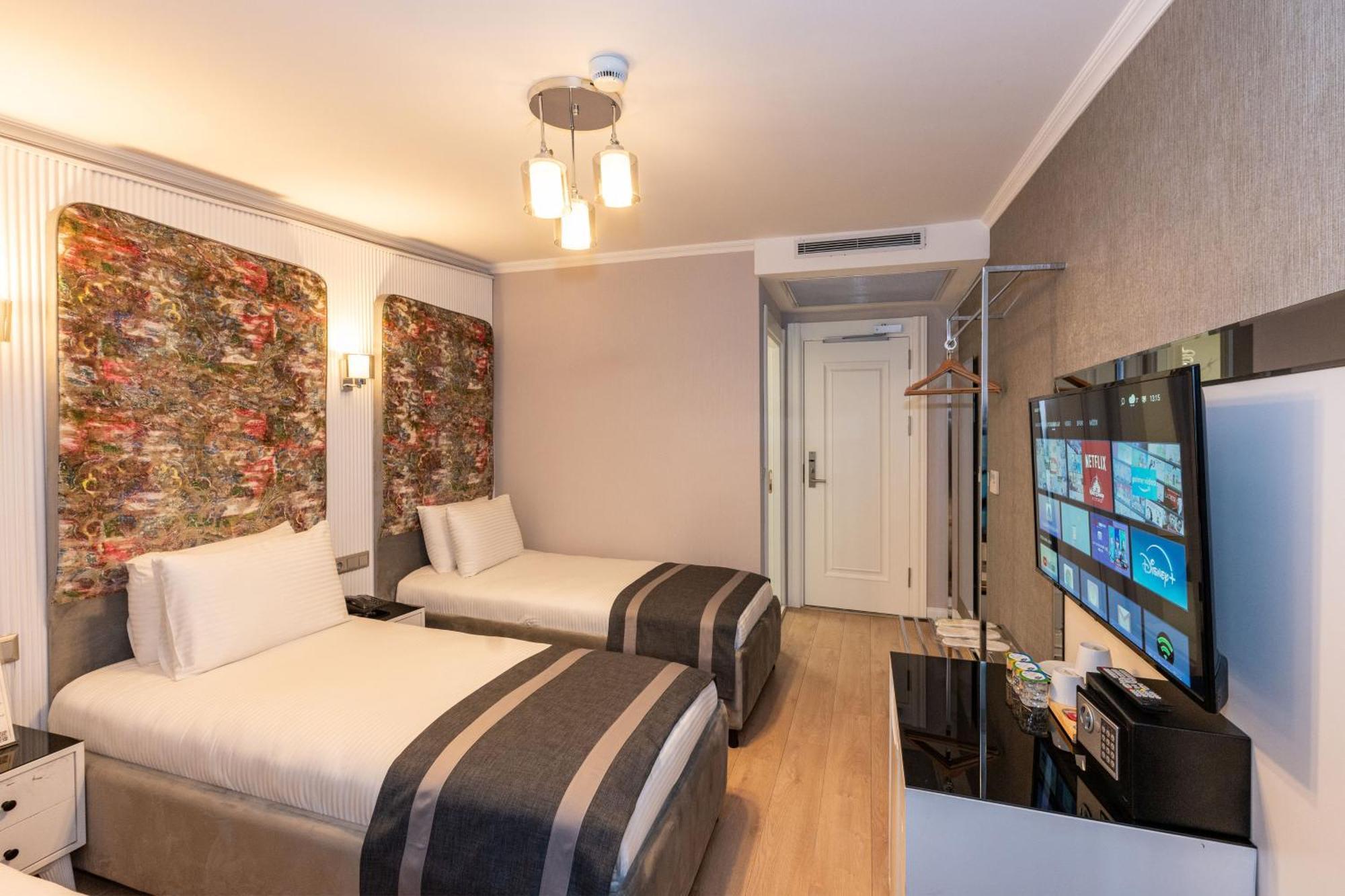 The Now Hotel Istanbul Exterior photo